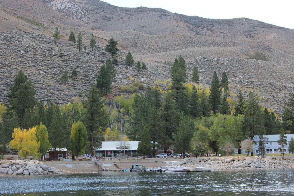 Twin Lakes Resort Bridgeport Exteriör bild